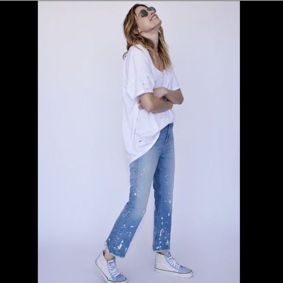 Free People Waistband Bleach spot Crop Bootcut - Picture 6 of 6